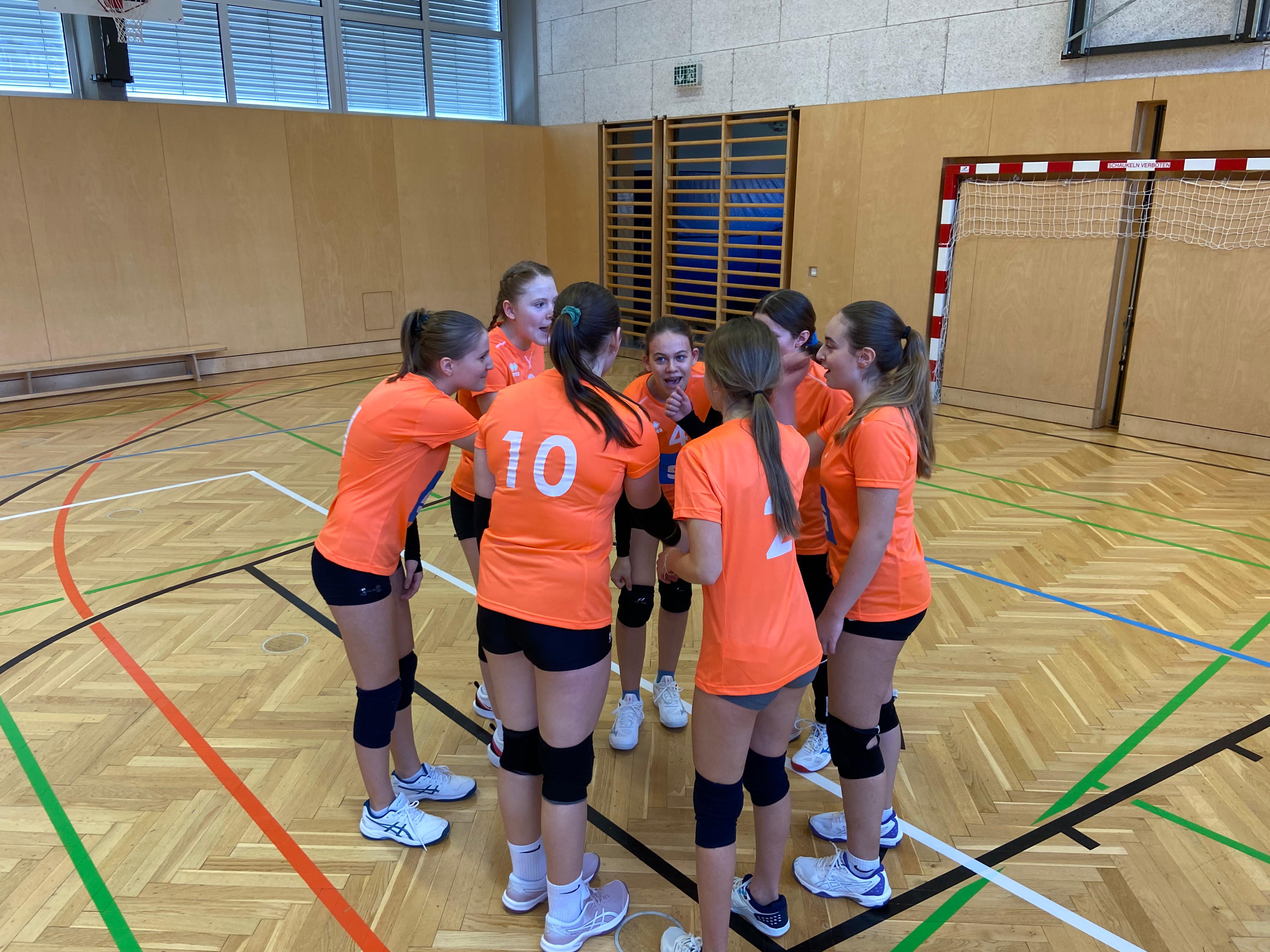 Das Volleyball-Team der AHS Bruck/Mur